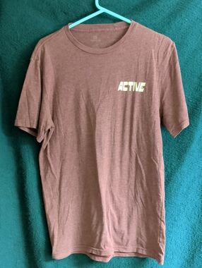 Active USA Men's Crewneck Tee in Maroon with Logo